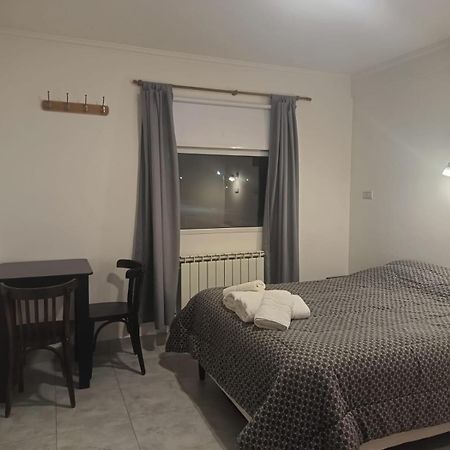 エル・チャルテン La Huella 2024 Bed & Breakfast エクステリア 写真